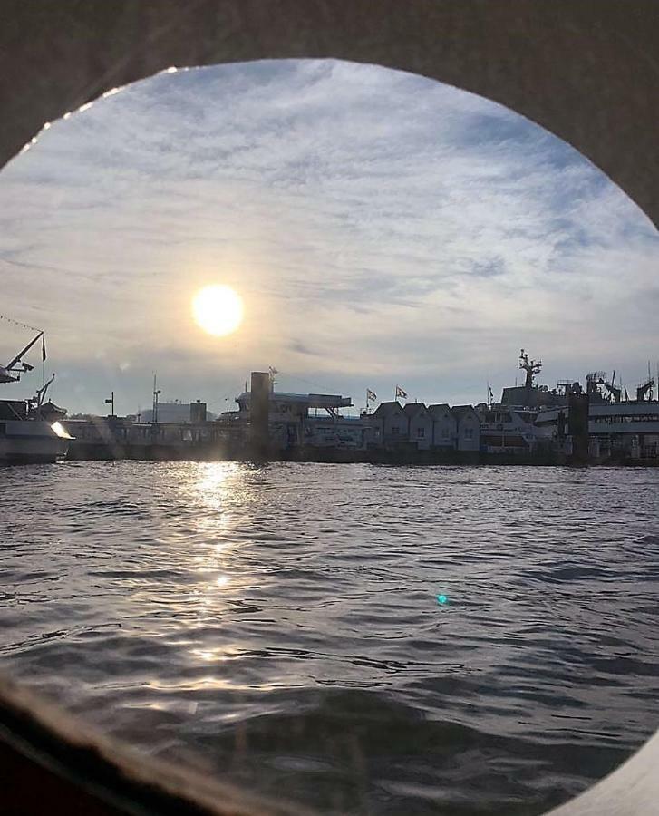 Segelschiff J.R. Tolkien Hotel Hamburg Luaran gambar